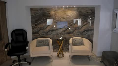 K A T E  online show from 25, 11, 2025