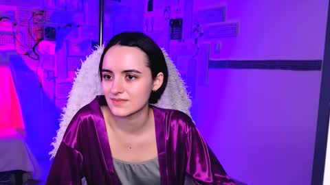 katewillows online show from 6, 2, 2026