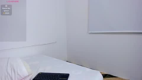 katey Curvy01 online show from 7, 12, 2024