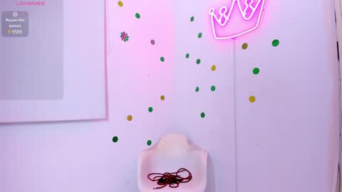 katey Curvy01 online show from 17, 12, 2024