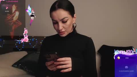 KateyRiva online show from 11, 1, 2025