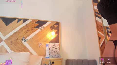 Kathaleiya Ozz online show from 1, 11, 2025