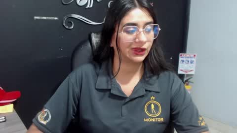 Call me Lau  online show from 27, 5, 2026