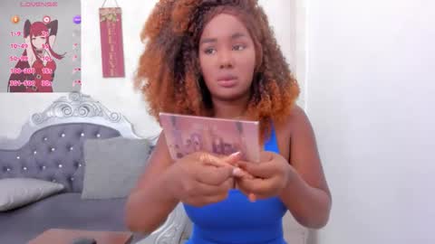 Snapshot of katherin_cruzz chatting on 22, 11, 2025 katherin online show from 22, 11, 2025