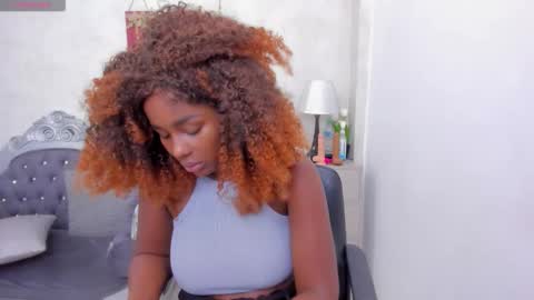 Snapshot of katherin_cruzz chatting on 29, 11, 2025 katherin online show from 29, 11, 2025