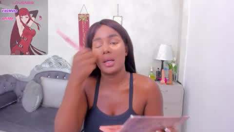 Snapshot of katherin_cruzz chatting on 2, 12, 2025 katherin online show from 2, 12, 2025