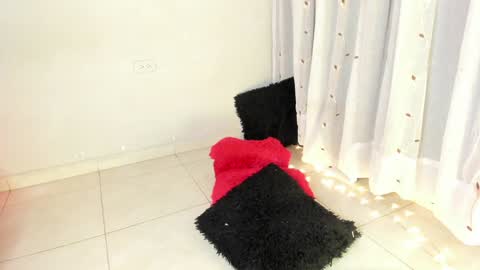 Snapshot of katherina_diaz chatting on 11, 12, 2024 Katherina online show from 11, 12, 2024