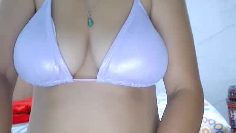 Snapshot of katherinne03 chatting on 9, 5, 2026 natalia online show from 9, 5, 2026