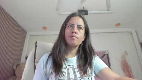 Snapshot of kathina_giraldo chatting on 29, 3, 2026 Paola online show from 29, 3, 2026