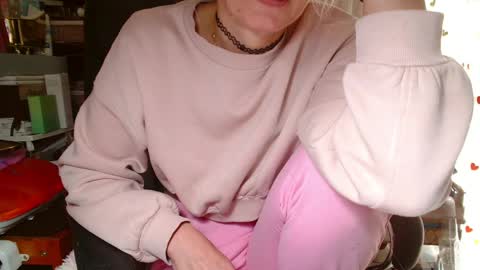 Snapshot of kathleenedwards chatting on 21, 5, 2026 Kathleen online show from 21, 5, 2026