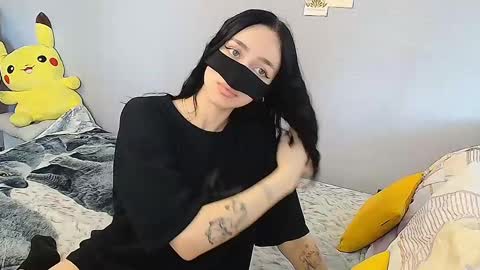 KathrineBerry online show from 13, 2, 2025