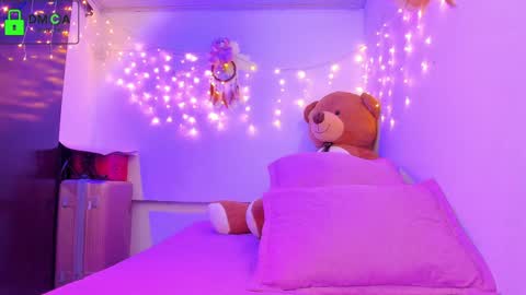 Kay online show from 1, 1, 2025