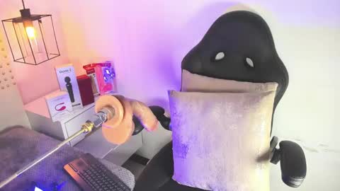 Snapshot of kathy_naughty1 chatting on 5, 12, 2024 Khaty online show from 5, 12, 2024