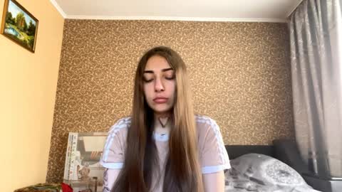 Snapshot of kathyrnramnarase chatting on 8, 4, 2026 Stasy online show from 8, 4, 2026