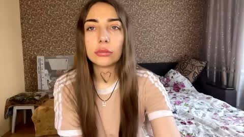 Snapshot of kathyrnramnarase chatting on 29, 4, 2026 Stasy online show from 29, 4, 2026