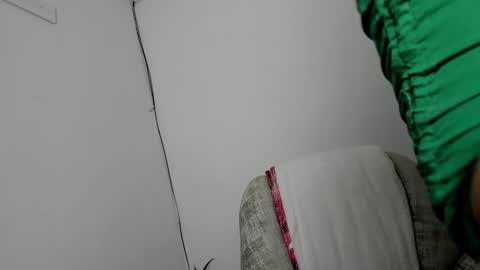 Snapshot of katia_12_ chatting on 22, 12, 2024 katia_12_ online show from 22, 12, 2024