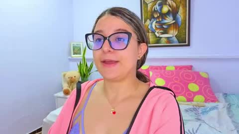 Khaterine online show from 15, 9, 2025