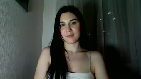 Snapshot of katie_foxi chatting on 4, 4, 2026 katie_foxi online show from 4, 4, 2026