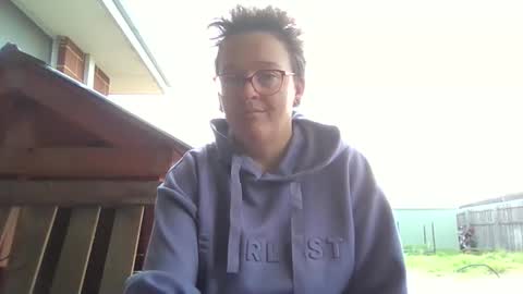 Snapshot of katie_tyler chatting on 10, 6, 2026 Katie online show from 10, 6, 2026