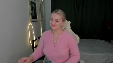Snapshot of katiebabys chatting on 21, 3, 2026 Katie online show from 21, 3, 2026