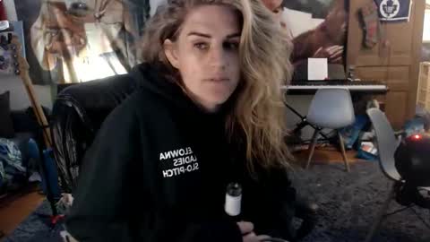 Katie online show from 27, 5, 2026