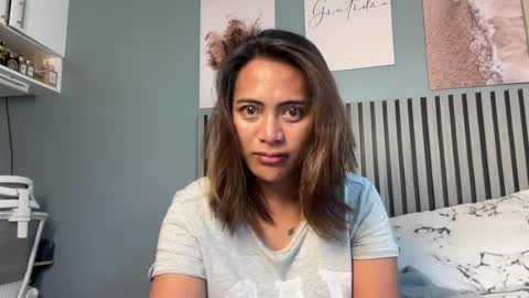 katiefrox  online show from 23, 6, 2026