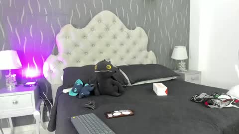 Snapshot of katierouge chatting on 26, 12, 2024 Katie online show from 26, 12, 2024
