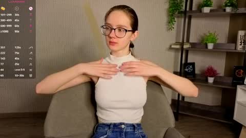 Snapshot of katinatonge chatting on 1, 4, 2026 Scarlett online show from 1, 4, 2026