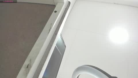 Snapshot of katitaluxury_hot chatting on 24, 3, 2026 katitaluxury_hot online show from 24, 3, 2026