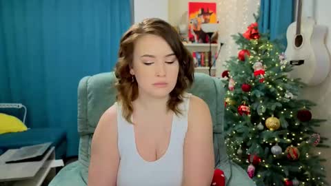 katniss_k online show from 17, 12, 2025