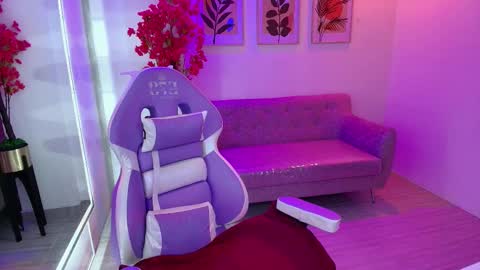 Snapshot of katrina_spencer chatting on 3, 3, 2026 Katrina online show from 3, 3, 2026