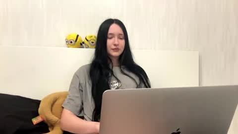 katrineb online show from 18, 6, 2026