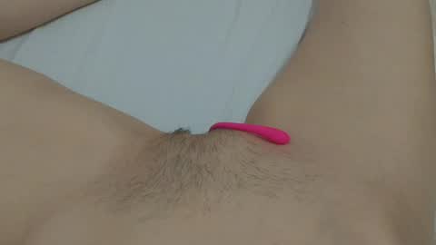 Snapshot of katrinna_arinna chatting on 14, 1, 2025 katrina dont forget to give me thumbs up online show from 14, 1, 2025