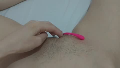 Snapshot of katrinna_arinna chatting on 14, 1, 2025 katrina dont forget to give me thumbs up online show from 14, 1, 2025