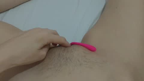 Snapshot of katrinna_arinna chatting on 16, 1, 2025 katrina dont forget to give me thumbs up online show from 16, 1, 2025