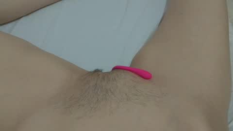 Snapshot of katrinna_arinna chatting on 18, 1, 2025 katrina dont forget to give me thumbs up online show from 18, 1, 2025