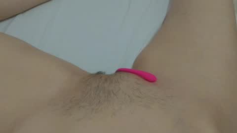 Snapshot of katrinna_arinna chatting on 20, 1, 2025 katrina dont forget to give me thumbs up online show from 20, 1, 2025