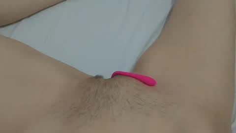 Snapshot of katrinna_arinna chatting on 22, 1, 2025 katrina dont forget to give me thumbs up online show from 22, 1, 2025