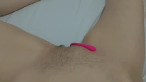 Snapshot of katrinna_arinna chatting on 23, 1, 2025 katrina dont forget to give me thumbs up online show from 23, 1, 2025