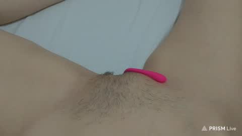 Snapshot of katrinna_arinna chatting on 23, 1, 2025 katrina dont forget to give me thumbs up online show from 23, 1, 2025