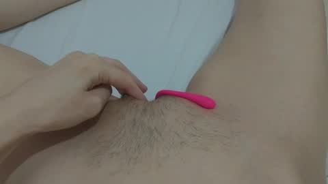 Snapshot of katrinna_arinna chatting on 24, 1, 2025 katrina dont forget to give me thumbs up online show from 24, 1, 2025