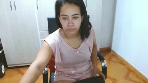 Snapshot of katticloos chatting on 2, 4, 2026 katticloos online show from 2, 4, 2026