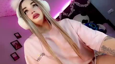 Snapshot of kattie_sweet_ chatting on 24, 10, 2025 kattie_sweet_ online show from 24, 10, 2025