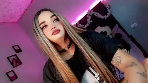 Snapshot of kattie_sweet_ chatting on 27, 10, 2025 kattie_sweet_ online show from 27, 10, 2025