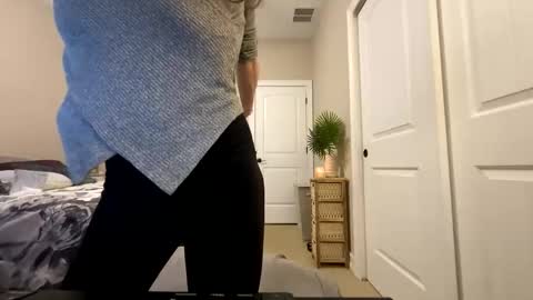 Snapshot of kattnip44 chatting on 9, 10, 2025 Josie live show Tuesday Wednesday and Thursday online show from 9, 10, 2025