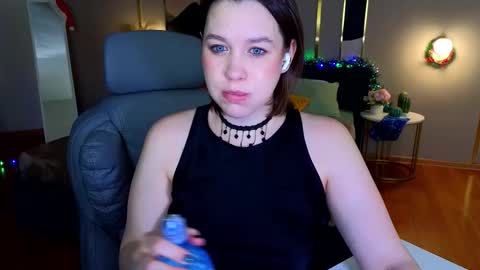 Snapshot of katttymoon_ chatting on 9, 1, 2026 Goddess Katy VACATION online show from 9, 1, 2026
