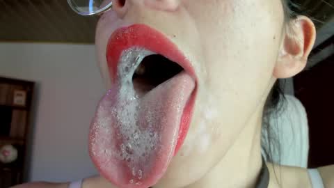 Snapshot of katty_mouth chatting on 21, 1, 2025 Katty online show from 21, 1, 2025