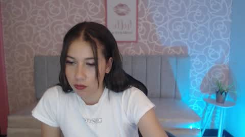 Snapshot of katty_s_ch chatting on 10, 10, 2025 Katherin Suarez online show from 10, 10, 2025