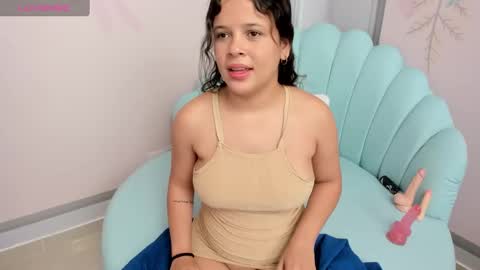 Snapshot of kattycurvy4u chatting on 30, 1, 2025 katty online show from 30, 1, 2025