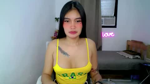 Snapshot of kattymylove chatting on 14, 12, 2025 katty online show from 14, 12, 2025